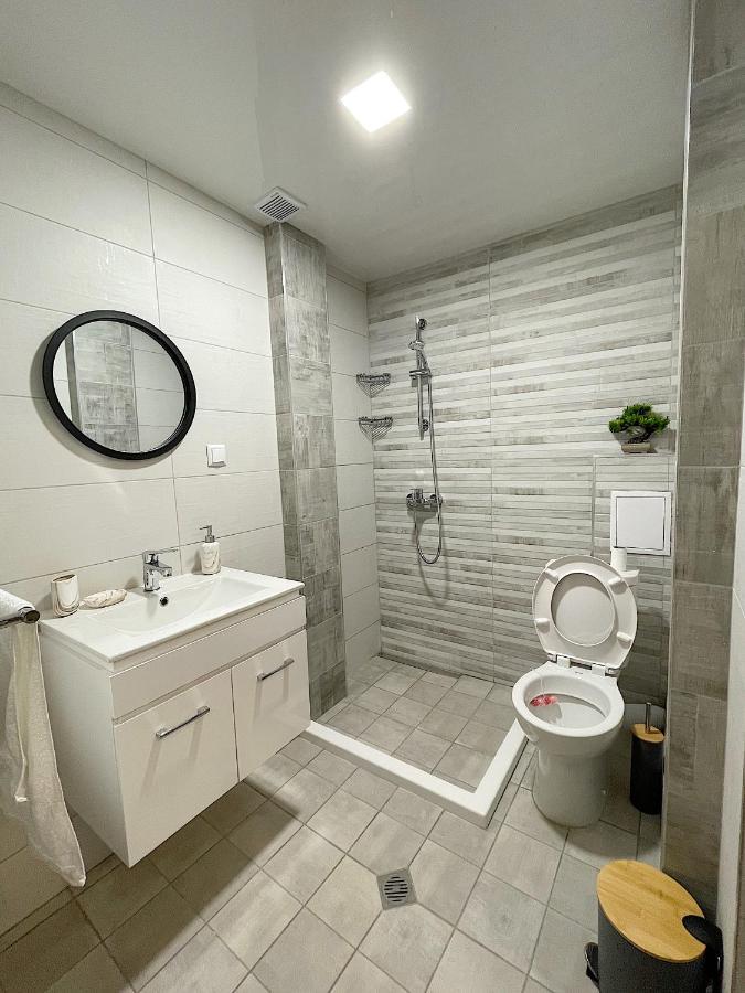 Fenix 2 Bedroom Apartment Varna Center Dış mekan fotoğraf