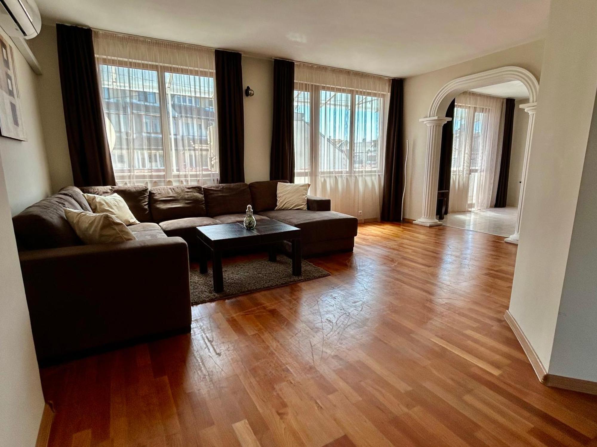 Fenix 2 Bedroom Apartment Varna Center Dış mekan fotoğraf